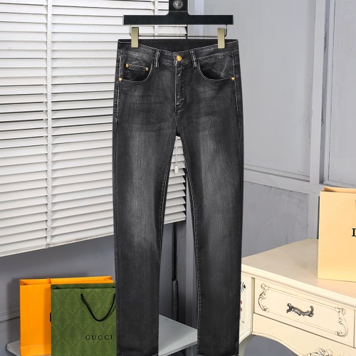 Replica Versace Jeans For Men #1050830 $42.00 USD for Wholesale