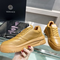 $108.00 USD Versace Casual Shoes For Men #1043406
