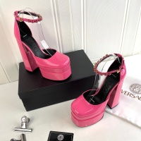 $130.00 USD Versace Sandal For Women #1043718