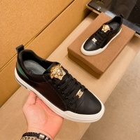 $72.00 USD Versace Casual Shoes For Men #1045239