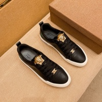 $72.00 USD Versace Casual Shoes For Men #1045239