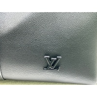 $98.00 USD Louis Vuitton Travel Bags For Unisex #1046046