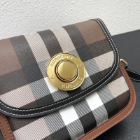 $122.00 USD Burberry AAA Quality Messenger Bags For Women #1046184