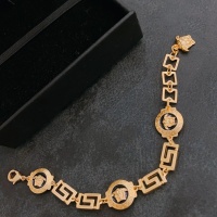$36.00 USD Versace Bracelet #1046481