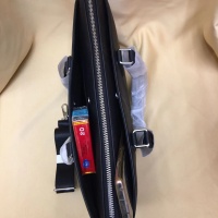 $118.00 USD Gucci AAA Man Handbags #1047863