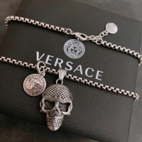 $52.00 USD Versace Necklace #1048071