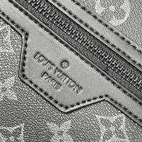 $82.00 USD Louis Vuitton AAA Man Messenger Bags #1048211