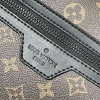 $82.00 USD Louis Vuitton AAA Man Messenger Bags #1048213