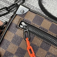 $68.00 USD Louis Vuitton AAA Man Messenger Bags #1048220