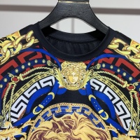 $40.00 USD Versace T-Shirts Short Sleeved For Men #1048405