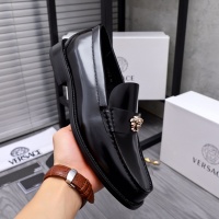 $80.00 USD Versace Leather Shoes For Men #1049151