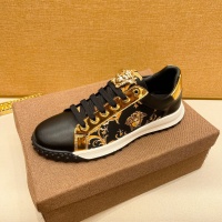 $72.00 USD Versace Casual Shoes For Men #1049326