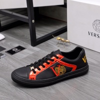 $72.00 USD Versace Casual Shoes For Men #1049647