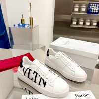 $108.00 USD Valentino Casual Shoes For Men #1050030
