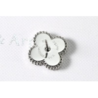 $27.00 USD Van Cleef & Arpels Earrings For Women #1050497
