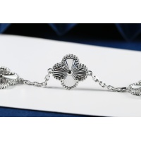 $39.00 USD Van Cleef & Arpels Bracelet For Women #1050513