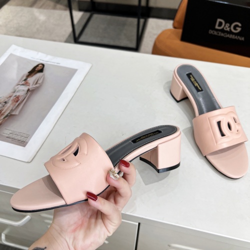 Replica Dolce & Gabbana D&G Slippers For Women #1051153 $85.00 USD for Wholesale