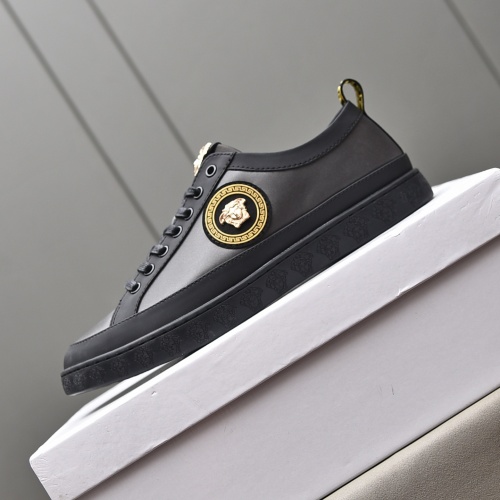 Replica Versace Casual Shoes For Men #1051182 $76.00 USD for Wholesale