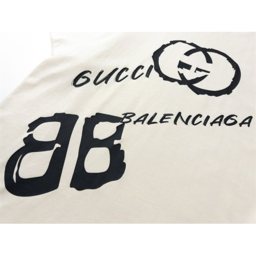 Replica Balenciaga T-Shirts Short Sleeved For Unisex #1051556 $42.00 USD for Wholesale