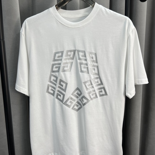 Givenchy T-Shirts Short Sleeved For Unisex #1051985 $36.00 USD, Wholesale Replica Givenchy T-Shirts