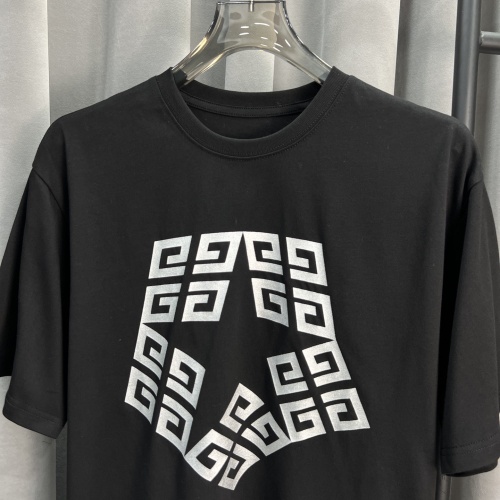 Replica Givenchy T-Shirts Short Sleeved For Unisex #1051986 $36.00 USD for Wholesale