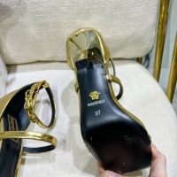 $108.00 USD Versace Sandal For Women #1051101
