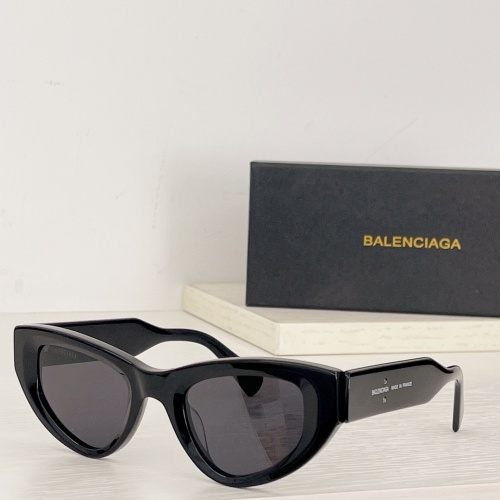 Balenciaga AAA Quality Sunglasses #1053901