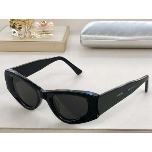 Balenciaga AAA Quality Sunglasses #1053906
