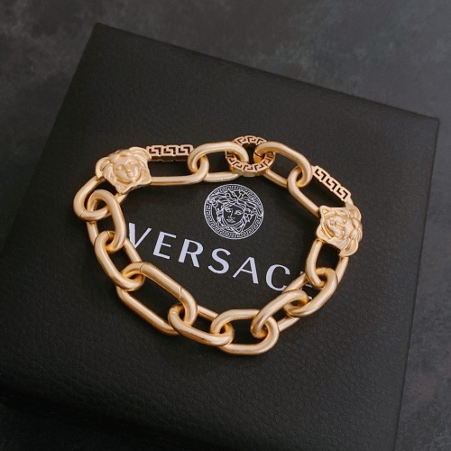 Replica Versace Bracelet #1054087 $38.00 USD for Wholesale