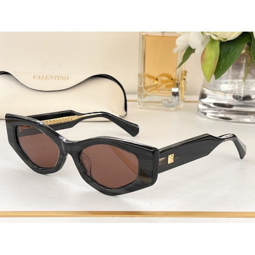 Valentino AAA Quality Sunglasses #1054187
