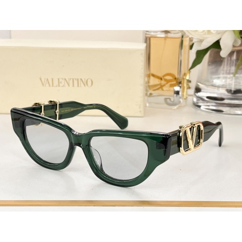 Valentino AAA Quality Sunglasses #1054196