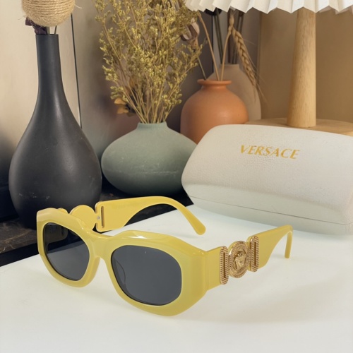 Versace AAA Quality Sunglasses #1054250
