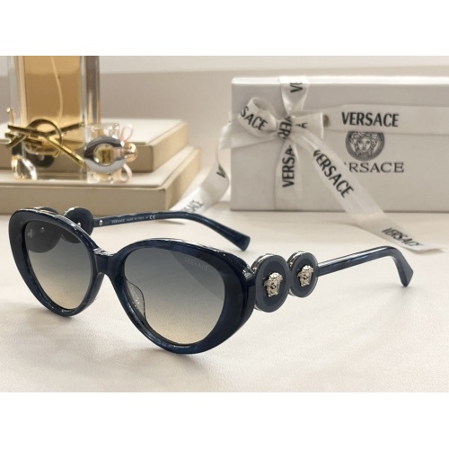 Versace AAA Quality Sunglasses #1054263