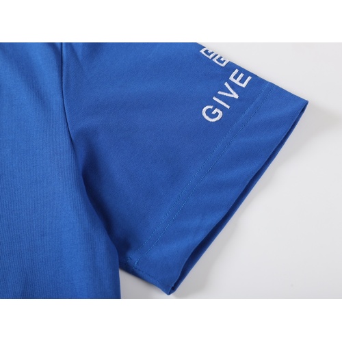 Replica Givenchy T-Shirts Short Sleeved For Unisex #1055186 $36.00 USD for Wholesale