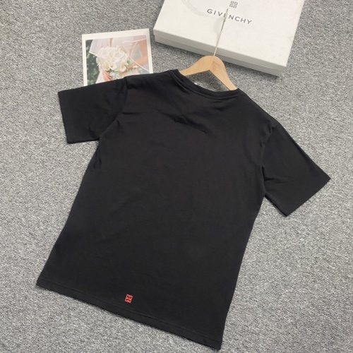 Replica Givenchy T-Shirts Short Sleeved For Unisex #1055343 $39.00 USD for Wholesale