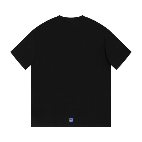 Replica Givenchy T-Shirts Short Sleeved For Unisex #1055737 $42.00 USD for Wholesale