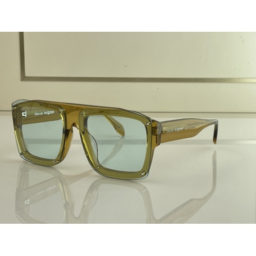 Alexander McQueen AAA Quality Sunglasses #1055969