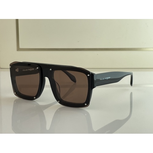Alexander McQueen AAA Quality Sunglasses #1055971