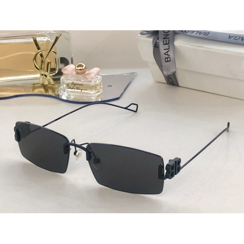 Balenciaga AAA Quality Sunglasses #1055986