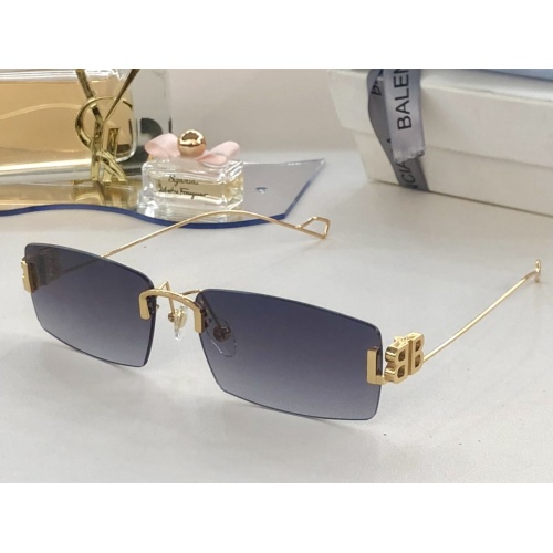 Balenciaga AAA Quality Sunglasses #1055987