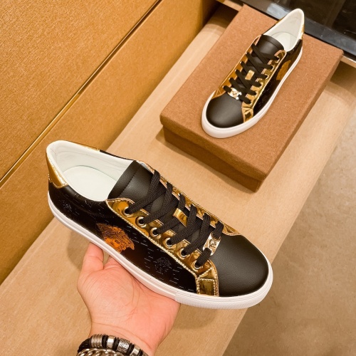 Replica Versace Casual Shoes For Men #1056030 $76.00 USD for Wholesale