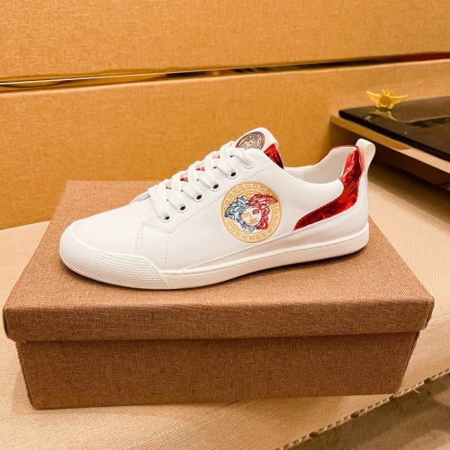 Replica Versace Casual Shoes For Men #1056068 $76.00 USD for Wholesale