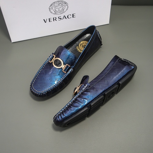 Versace Leather Shoes For Men #1056200
