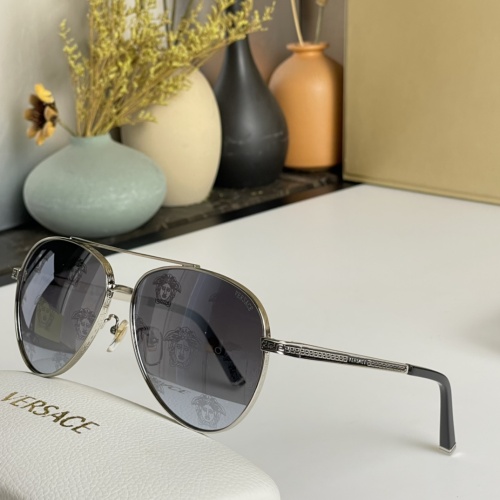 Versace AAA Quality Sunglasses #1056554