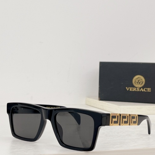 Versace AAA Quality Sunglasses #1056561