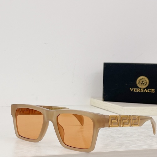 Versace AAA Quality Sunglasses #1056564