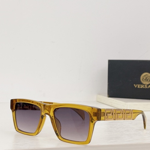 Versace AAA Quality Sunglasses #1056565