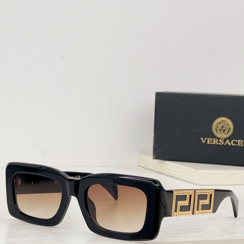 Versace AAA Quality Sunglasses #1056569