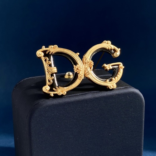 Replica Dolce & Gabbana Brooches For Women #1057092 $32.00 USD for Wholesale