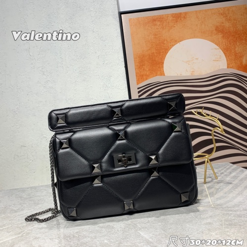 Valentino AAA Quality Messenger Bags For Women #1057183 $108.00 USD, Wholesale Replica Valentino AAA Quality Messenger Bags